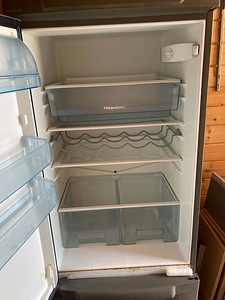 Külmkapp (4 foto / 5)