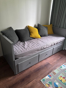 IKEA HEMNES päevavoodi, hall, 80×200, madratsid kaasa (1 foto / 5)