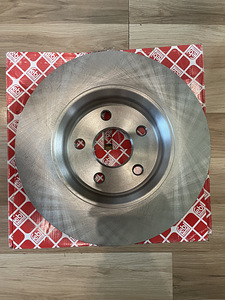 Uued eesmised pidurikettad FEBI Jeep Grand Cherokee’le (1 foto / 1)