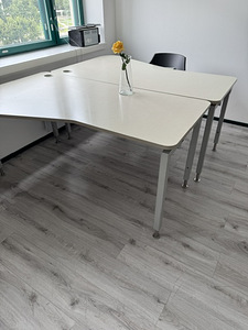 Kirjutuslauad 3 tk x 45 euro (1 foto / 4)