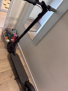 Электро самокат Xiaomi elektric scooter 4 (1 фото из 1)