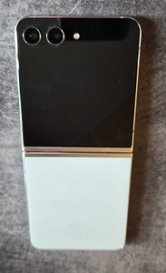 Samsung Galaxy Flip5 Flip 5 (3 foto / 5)