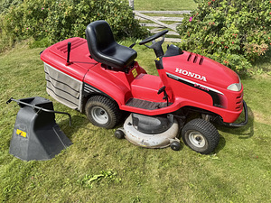 Müüa väga võimekas Honda HF2620 premium-klassi murutraktor (1 foto / 1)