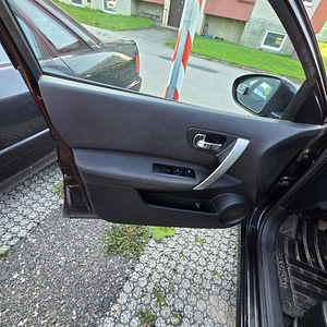 KIIRMÜÜK – Nissan Qashqai 2013 (4 foto / 10)