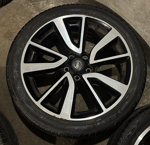 ‘19 5x114,3 Nissan Qashqai originaal veljed suverehvidega (5 foto / 5)