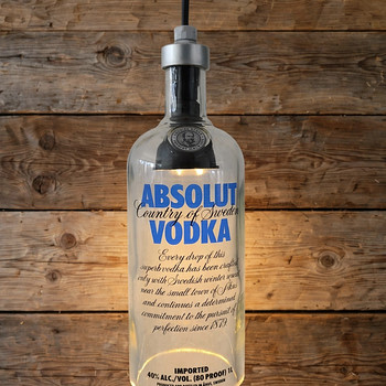 Absolut 1L pudelist rippvalgusti