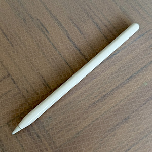 Apple Pencil 2nd Gen + Tips (2 foto / 5)