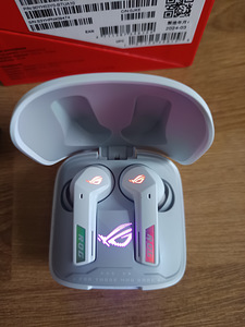 ASUS ROG Cetra True Wireless Speednova (2 фото из 3)