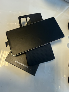 SAMSUNG S25 Ultra 12/256GB (2 foto / 4)