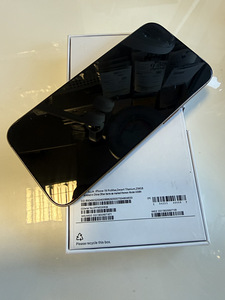 iPhone 16 Pro Max 256GB (2 фото из 4)