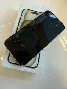 iPhone 15 128 ГБ (2 фото из 4)