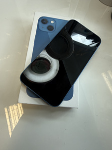 iPhone 13 256GB (2 foto / 4)
