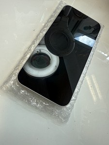 iPhone 13 128GB (2 фото из 4)