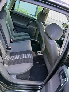VW Polo (5 фото из 13)