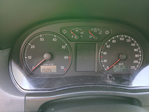 VW Polo (8 фото из 13)