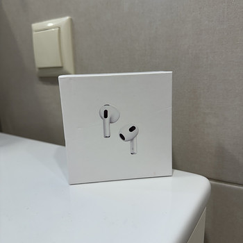 AirPods 3