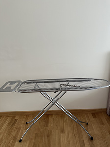 Triikimislaud (1 foto / 3)