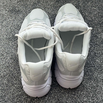 Мужские белые кроссовки Nike V5 NRN