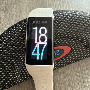Фитнес-браслет Polar A370