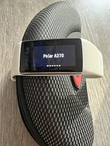 Фитнес-браслет Polar A370 (2 фото из 3)