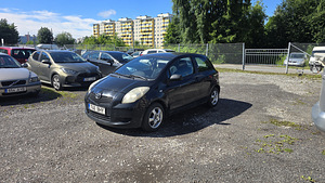 TOYOTA (1 фото из 2)
