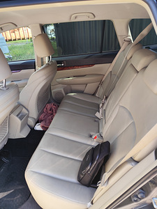 Subaru Outback 2.0d 2012 (7 фото из 11)