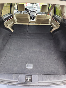 Subaru Outback 2.0d 2012 (11 фото из 11)