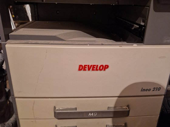 Продам лазерный принтер Develop ineo 210 (цветной)