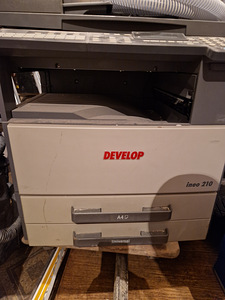 Продам лазерный принтер Develop ineo 210 (цветной) (1 фото из 1)