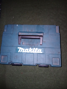 Makita tööriistakohver (tühi). (1 foto / 3)