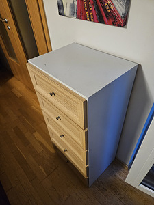 Комод (2 фото из 2)