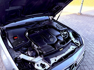 Mercedes Benz E220 (13 foto / 15)