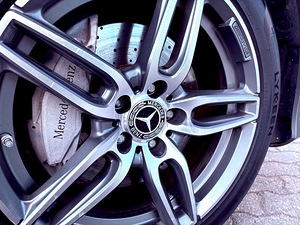 Mercedes Benz E220 (14 foto / 15)