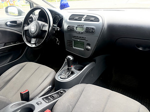 Seat Leon (6 фото из 14)