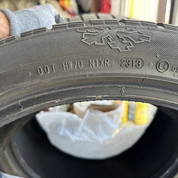 Rehvid 295 35 R21 komplekt