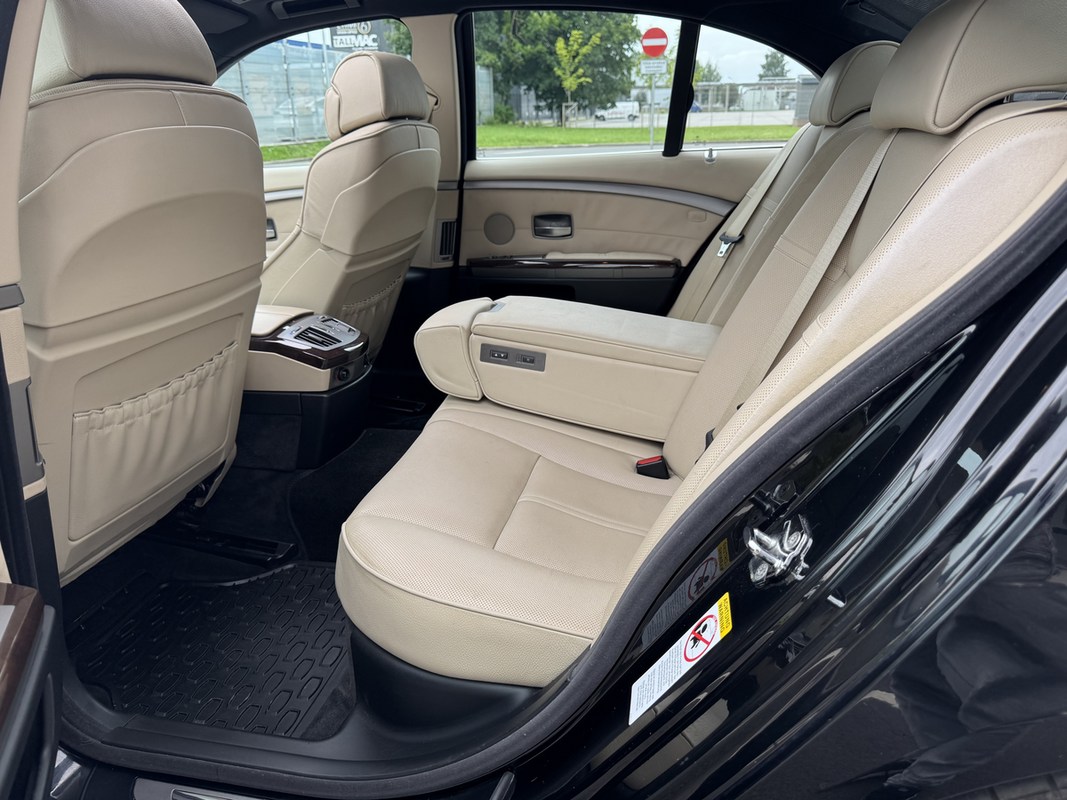 BMW 745D E65