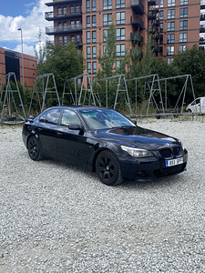 BMW e60 (3 фото из 14)