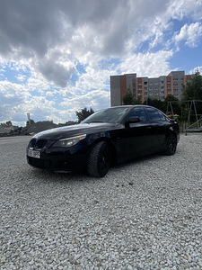 BMW e60 (7 фото из 14)