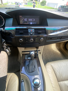 BMW e60 (12 фото из 14)