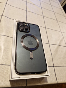 iPhone 12 Pro max 128gb (2 foto / 3)