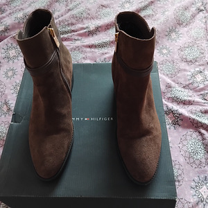 Женские Tommy Hilfiger (2 фото из 7)