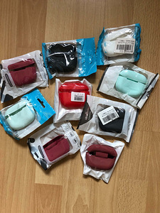 Новые TWS наушники (5 фото из 10)