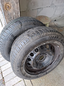 185/65R15 15x6 4x100 60.1 (3 фото из 3)