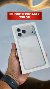 Apple iPhone 17 Pro Max 256Gb Silver UUS (1 foto / 1)