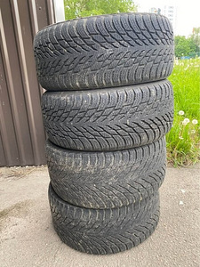 Rehvid 275 R19 M+S Nokian (2 foto / 4)