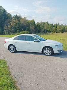 Volvo s 80 summum 2014 a 2.0 133kw (2 foto / 9)