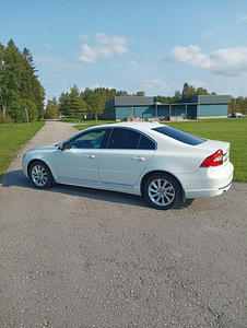 Volvo s 80 summum 2014 a 2.0 133kw (3 foto / 9)