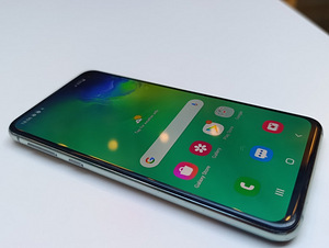 Samsung S10e, 128Gb (2 foto / 4)
