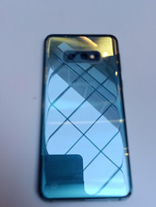Samsung S10e, 128Gb (3 foto / 4)