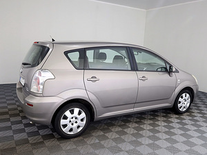 Toyota Corolla Verso Linea Sol 1.6 81kW (3 foto / 9)